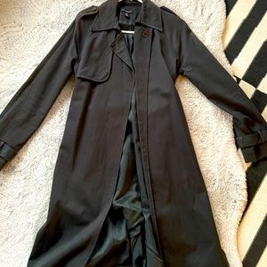 Kenneth Cole New York Collection Trench Coat.